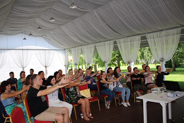 Описание: http://www.avtor-cr.by/image.php//media/ZOZH-2016/Festival11-ZOZH-2017-villa-condra.jpg?width=&height=&image=/media/ZOZH-2016/Festival11-ZOZH-2017-villa-condra.jpg